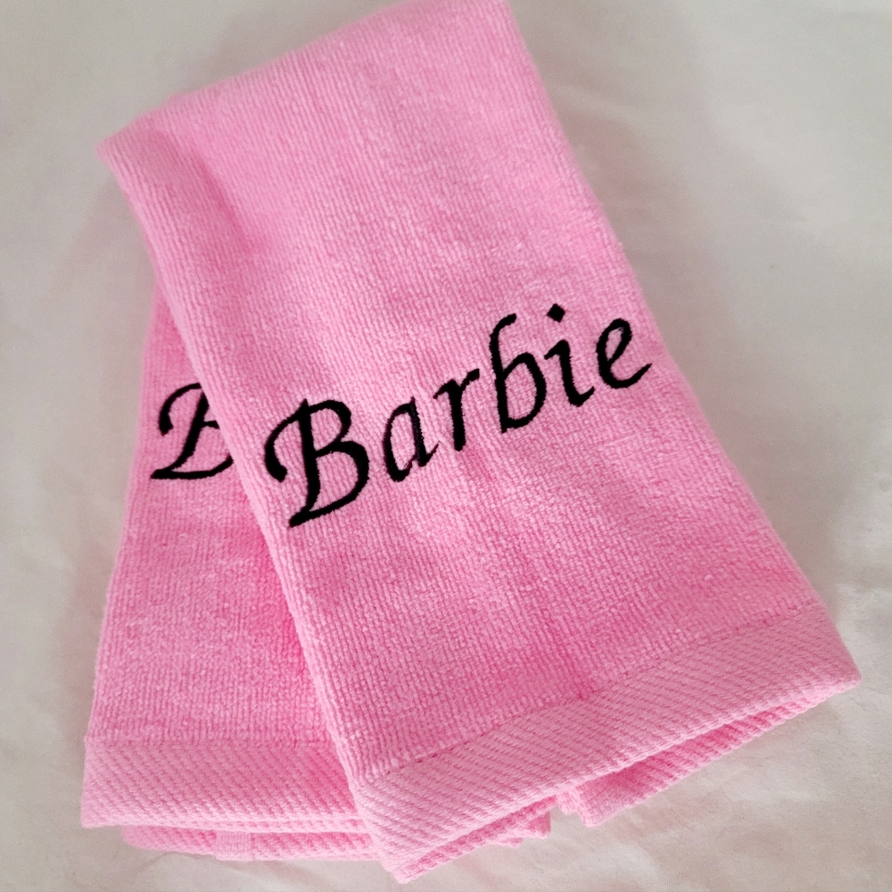 Barbie Fingertip Towel Set